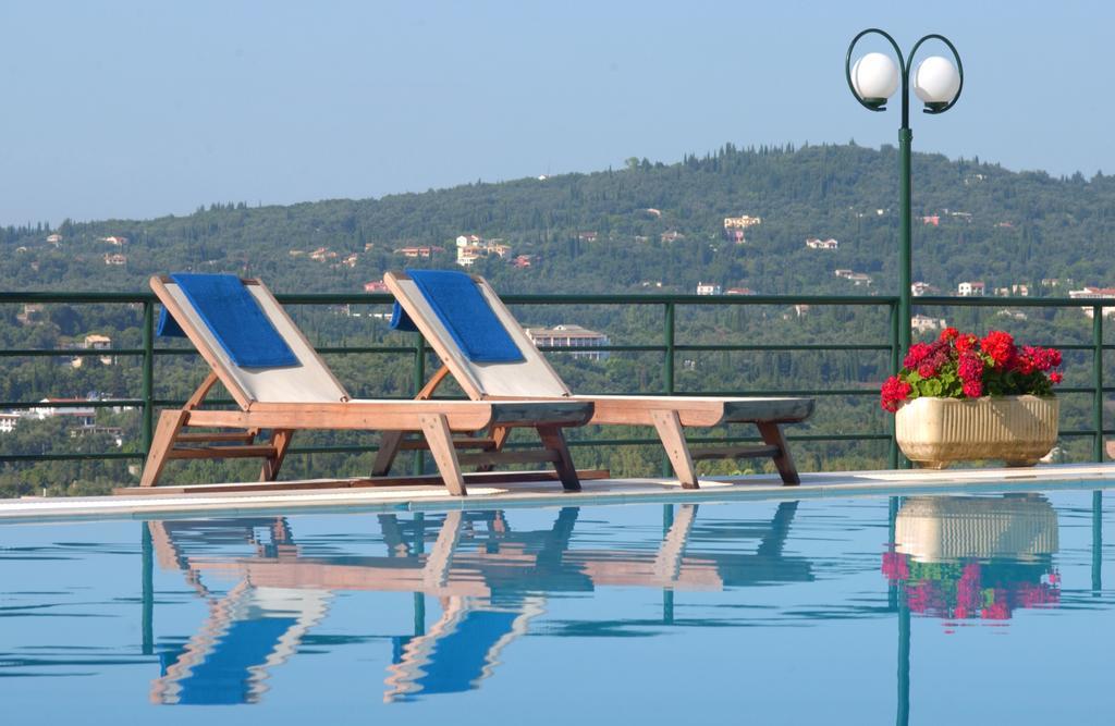 Marilena Hotel Ipsos Exterior photo